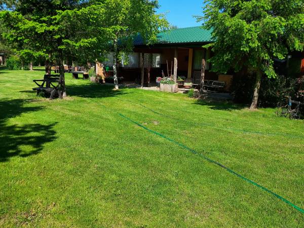 Pole namiotowe w przygotowaniu