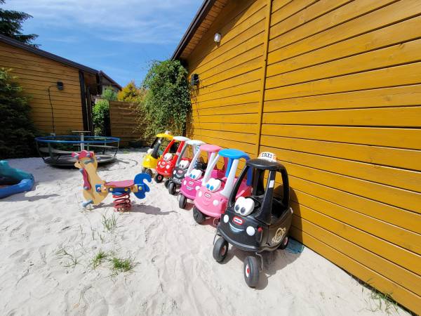 Plac zabaw na terenie ośrodka ul. Liliowa 9