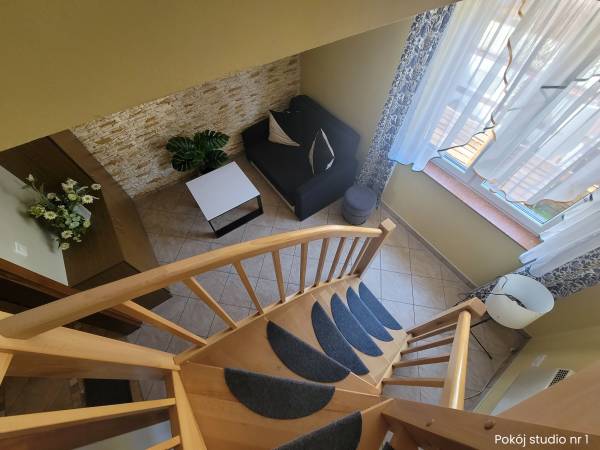 Pokoje typu studio ul. Spacerowa 18