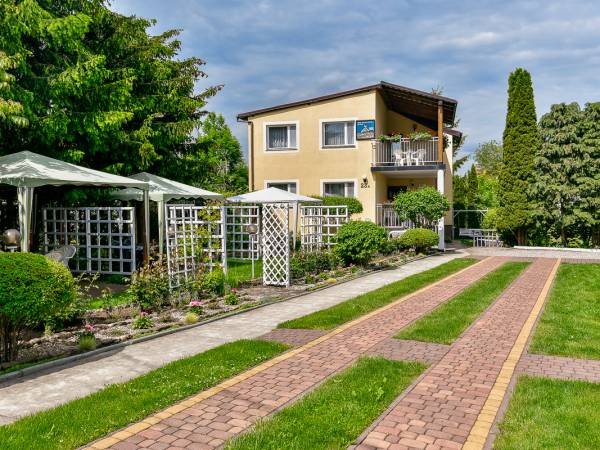 Dom wypoczynkowy ''aga''