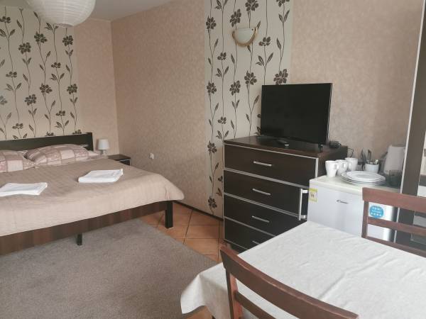 Pokój nr 2 - 3 osobowy z łazienką i balkonem 