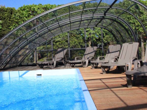 Domki Zatoka z basenem 