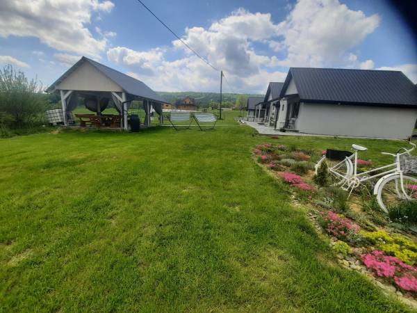 Bieszczadzka SielAnka - Domki Całoroczne