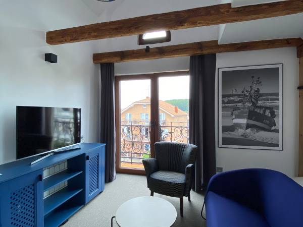 apartament trzyosobowy z aneksem kuchennym 