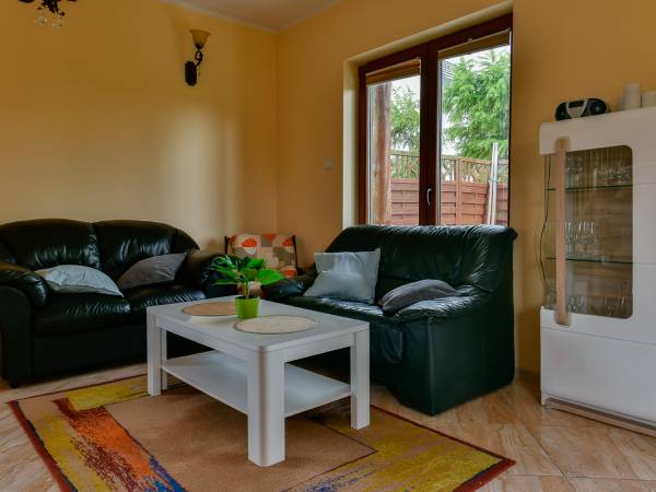 Domy na Pograniczu nad jeziorem