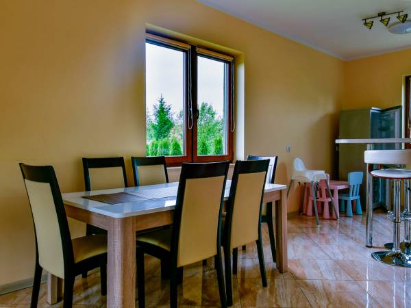 Domy na Pograniczu nad jeziorem