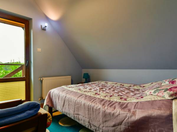 Domy na Pograniczu nad jeziorem