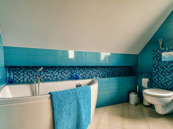 Domy na Pograniczu nad jeziorem