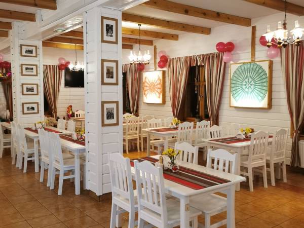 Hotelik-Resturacja "KUR" Myszyniec. Kurpie - Trasa na Mazury