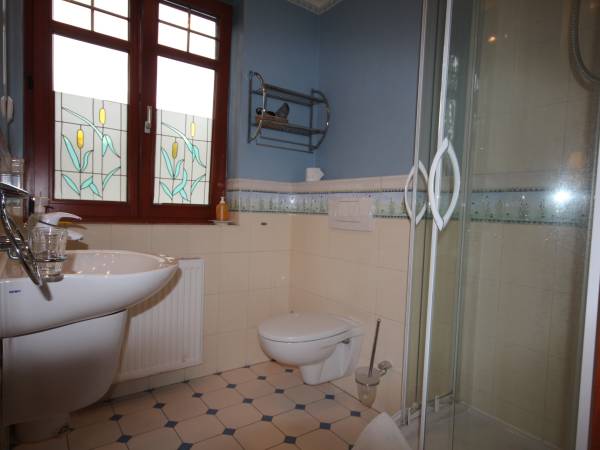 pok. Słomkowy Łazienka 