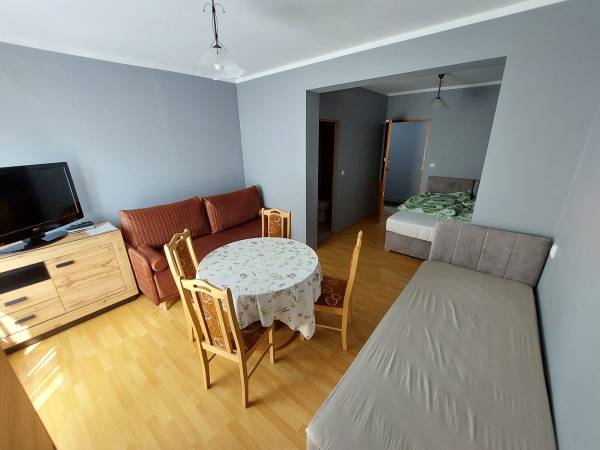 Pokój 4 os. z balkonem nr10