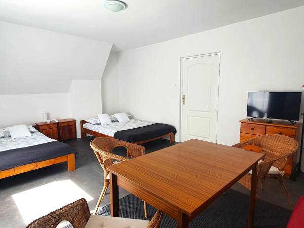 Apartament z widokiem na... jezioro, las, oraz ciszę w Swornychgaciach