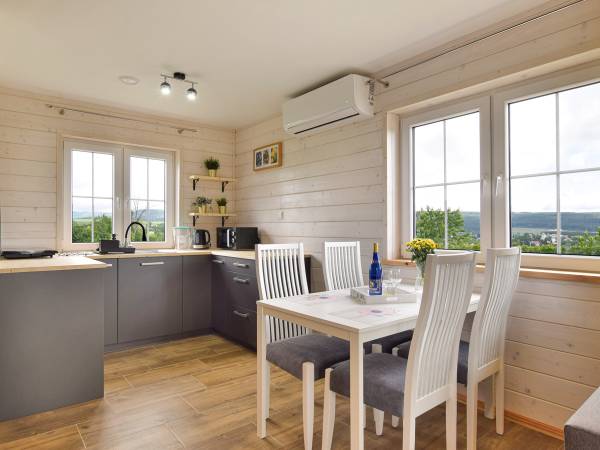 Domek na Słonecznym Wzgórzu 