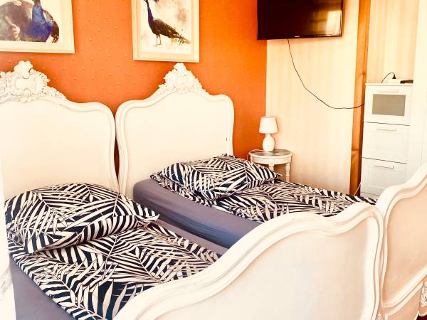 Pokoje i apartamenty Dom Gościnny Alina 