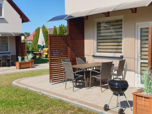 Domek nr 9 z widokiem na plac zabaw