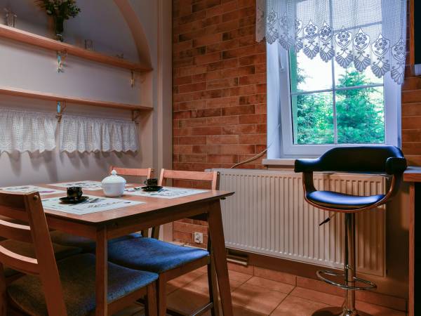 Kuchnia ogólnodostępna dla gości 