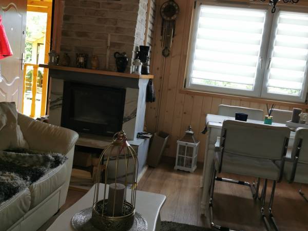 Dom nad jeziorem Gim