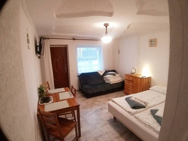 Sandra II pokój nr 8 piętro I