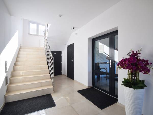 Zielony Zakątek - Nowoczesne Pokoje