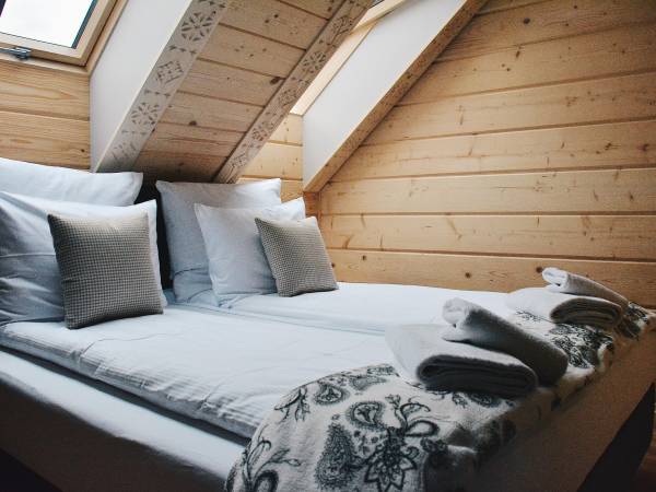 Chaty Wichrowe Wzgórze