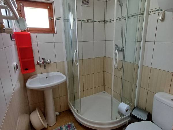 Wnętrze domku murowanego