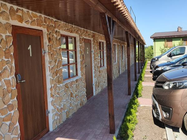 Tawerna Rataje Pokoje Gościnne