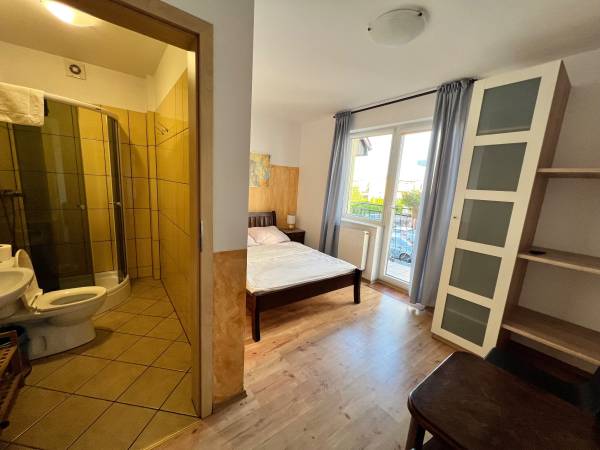 Pokoje 2 i 3-osobowe na Jaracza, Rezydencja Mielno