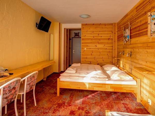 Pensjonat i apartamenty LIMBA