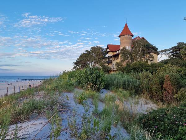 Apartament Lazurowy z basenem Łeba