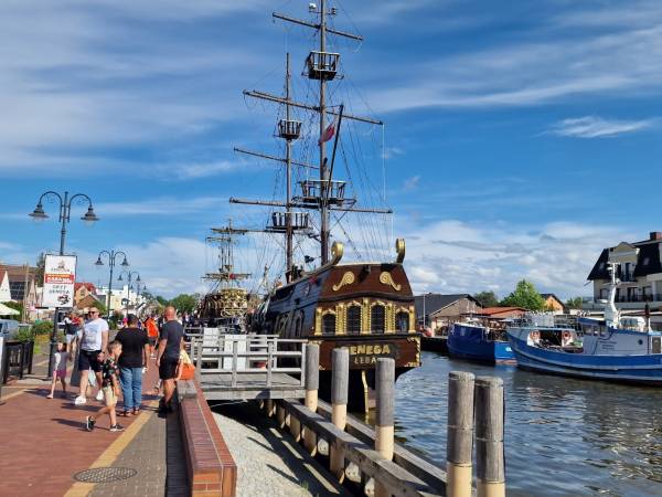 Apartament Lazurowy z basenem Łeba