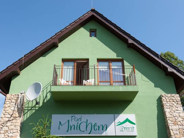 Dom noclegowy "POD MNICHEM"