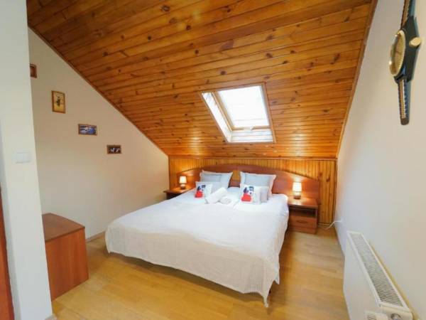 sypialnia 3-osobowa z tarasem