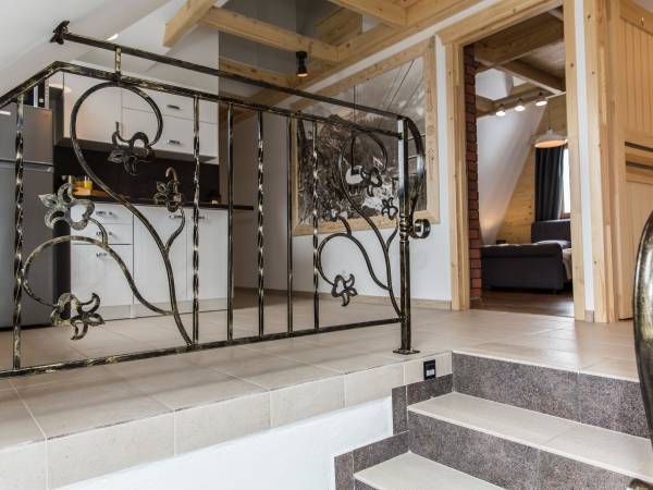 Willa Chwost Pokoje i Apartamenty