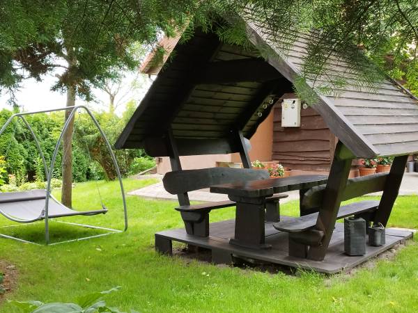 Dom Pod Lipami - Barbara i Leszek Kowalscy