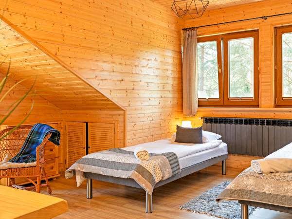 Sypialnia nr 3 na piętrze/4os.