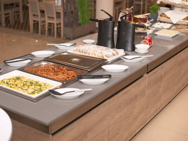 Śniadanie - część bufetu