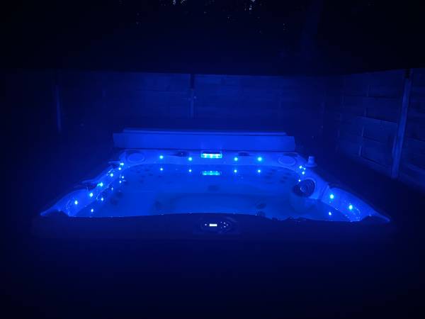 OŚRODEK WYPOCZYNKOWY ZAKĄTEK