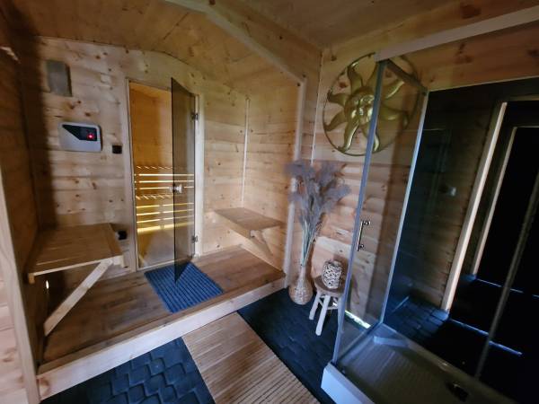 Domki i pokoje Angelo