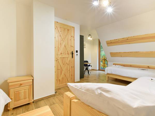 Pokój 3 osobowy na piętrze