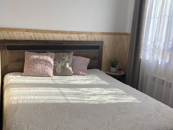 pokój 3 os z balkonem