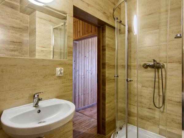 Skupień Adriana i Zbigniew Hyrny