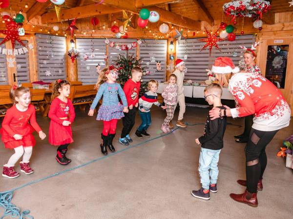 Agrodomki z bali Konradów