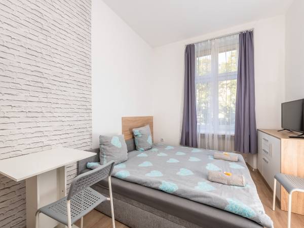 Hostel 70s and Apartmenty Queen