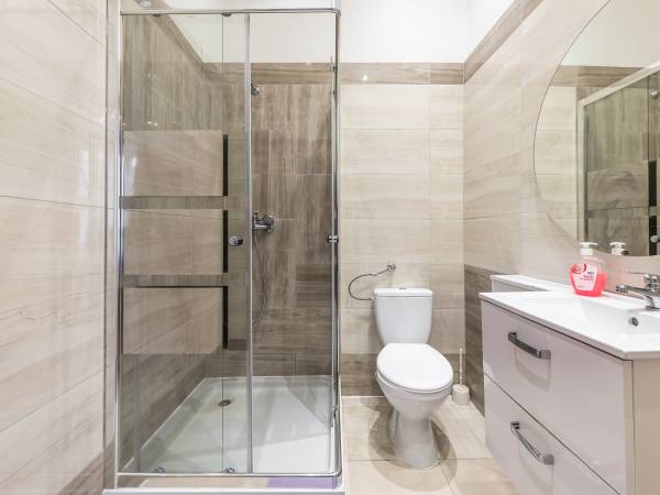 Hostel 70s and Apartmenty Queen