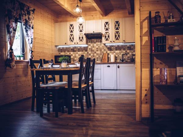 Łosiówka - Domki z Jacuzzi