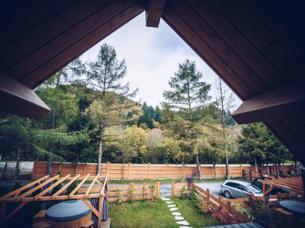 Łosiówka - Domki z Jacuzzi