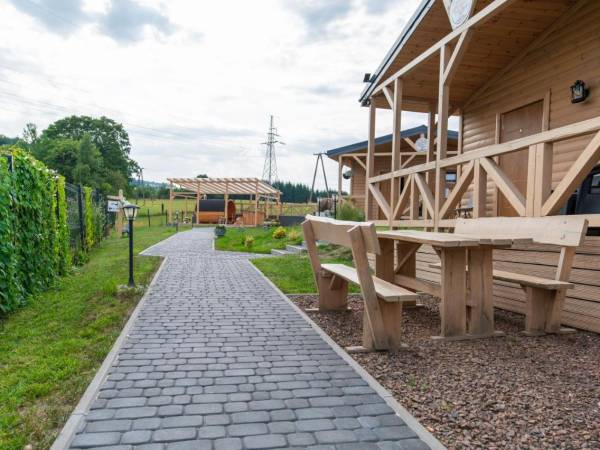 droga z domków do spa