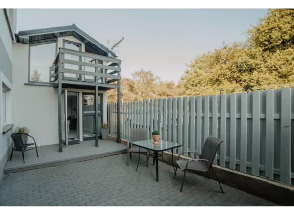 Pokoje, Apartamenty i Domek Między Morzami