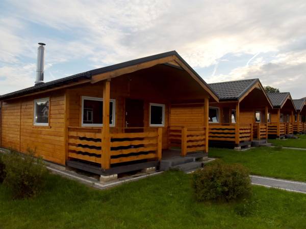 Biały Łabędź domki całoroczne