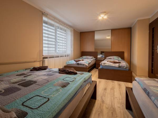 Sypialnia 4-5 osobowa Willa